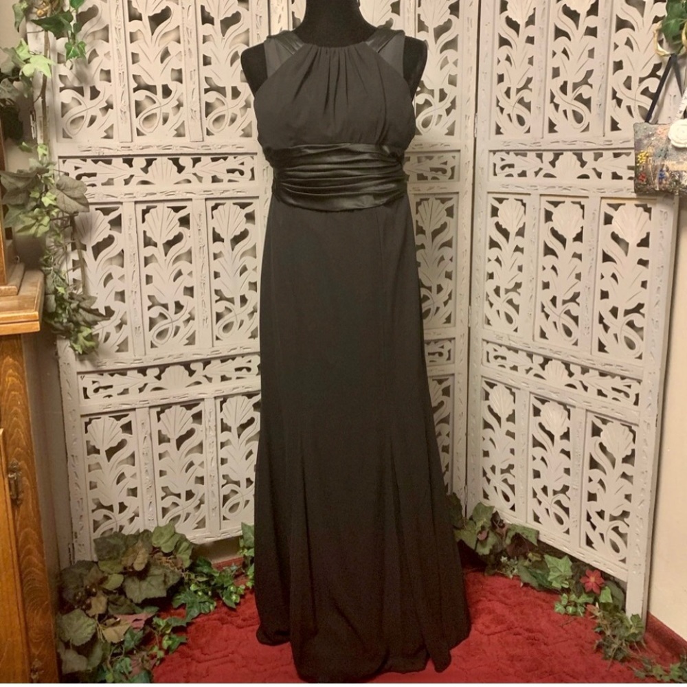 VINTAGE DAVIDS BRIDAL SATIN & CHIFFON SLEEVELESS BLACK FORMAL LONG DRESS